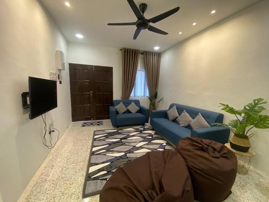 The Lawo Homestay Kuala Terengganu Extérieur photo